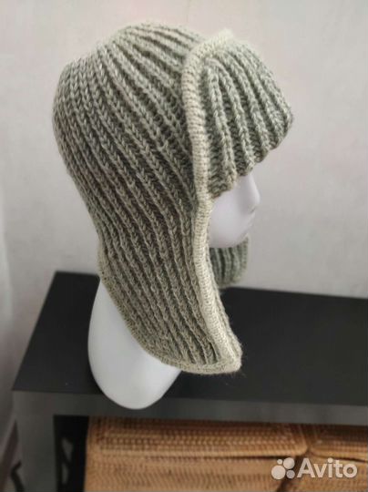 Шапка женская вязаная ручная работа