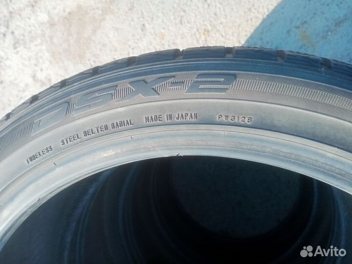 Dunlop DSX-2 235/40 R19 98H