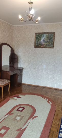 2-к. квартира, 42 м², 4/9 эт.