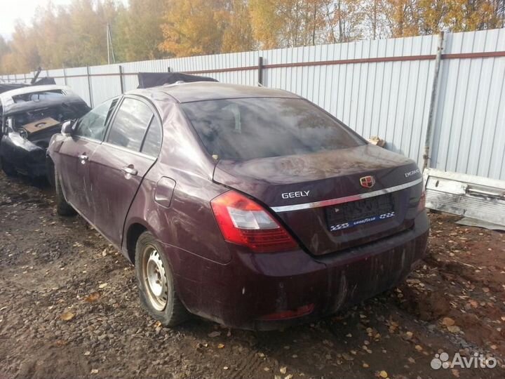 В разборе Geely Emgrand EC 7