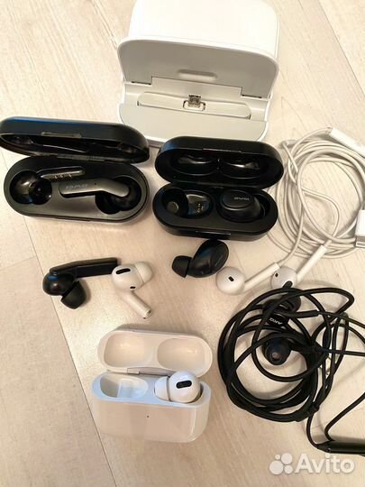 Беспроводные наушники,зарядное устройство samsung