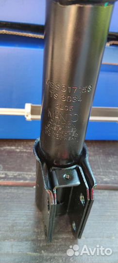 Амортизатор передний Renault logan 2005