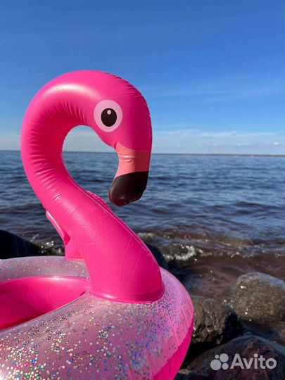 Надувной круг для плавания