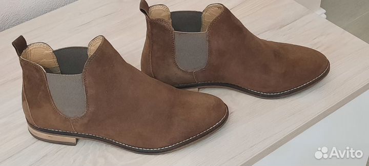 Продам полуботинки женские замшевые