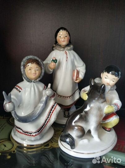 Комплект статуэток 