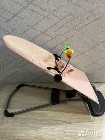 Шезлонг для новорожденных