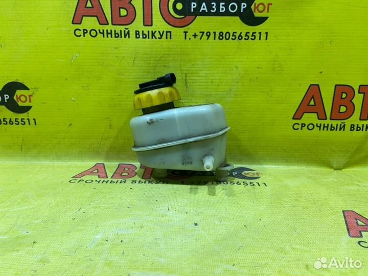 Бачок для тормозной жидкости Chevrolet Lanos седан