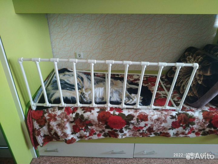 Барьер для кровати