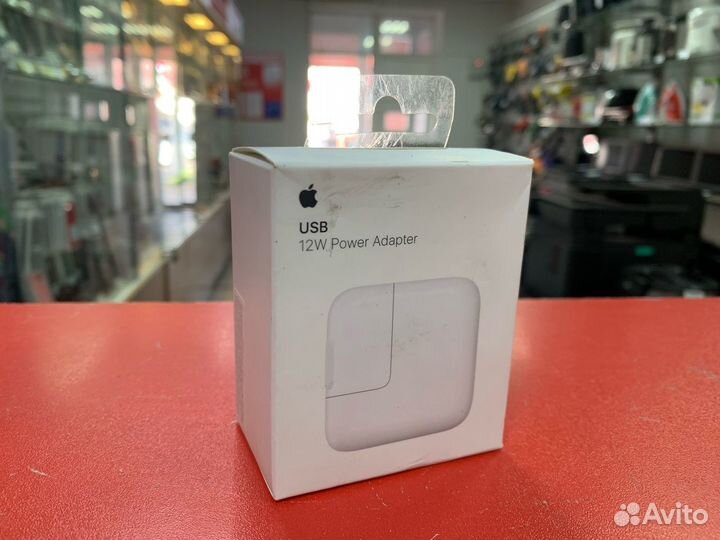 Сетевое зарядное устройство Apple MGN03ZM/A, 12 Вт