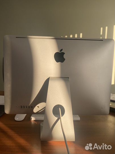 Apple iMac 21.5