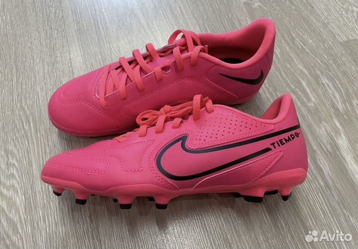 Футбольные бутсы nike tiempo