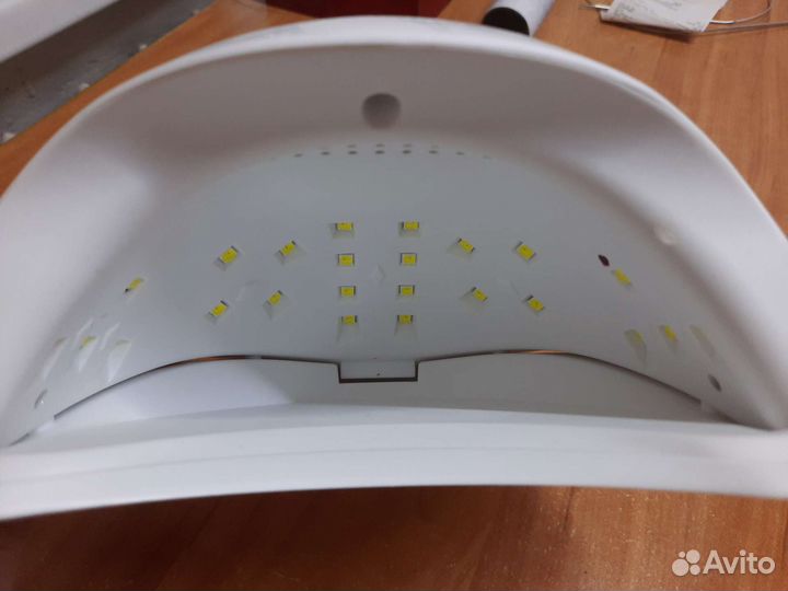 Уф лампа для ногтей