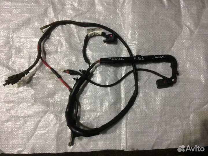 Коса проводка рулевой рейки пассат Б6 1K1971111P