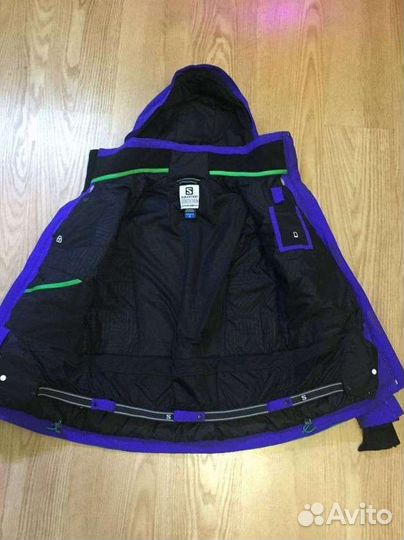 Горнолыжная куртка женская