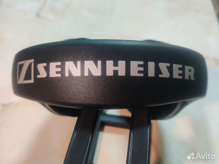 Наушники Sennheiser hd 555