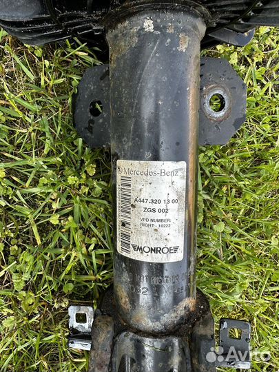 Передняя стойка Мерседес W447
