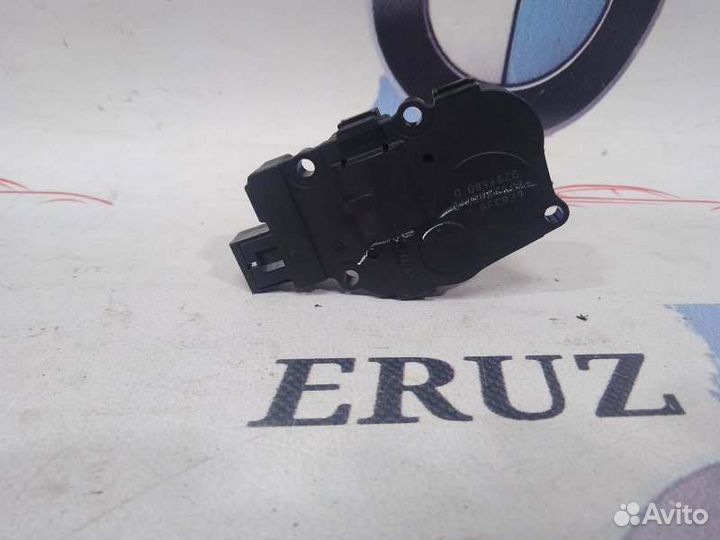 Сервопривод заслонок печки Bmw F10 седан N47D20C