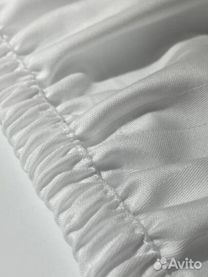 Простынь на резинке