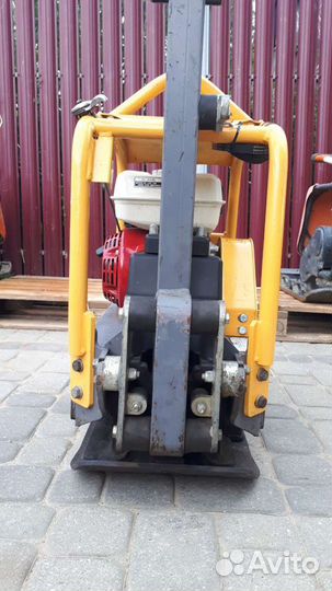 Аренда виброплита реверсивная 160 кг 35см / 45см