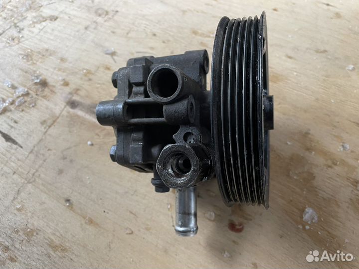 Джип либерти 2 насос гур 2.4