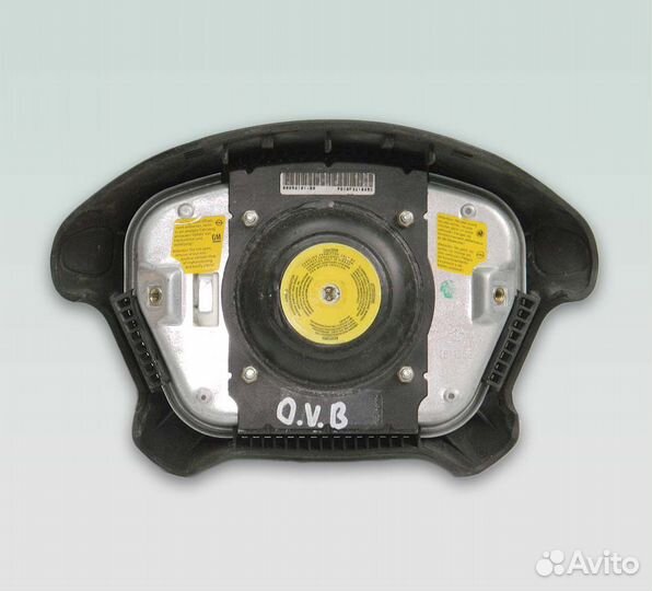 Подушка безопасности в руль Opel Vectra B