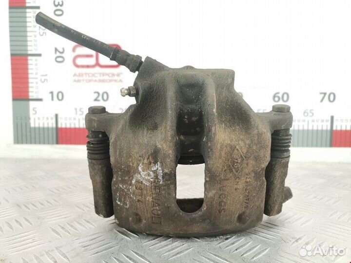 Суппорт передний правый для Renault Megane 2