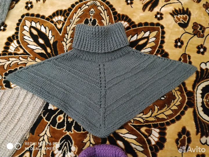 Шарфы, манишки зимние