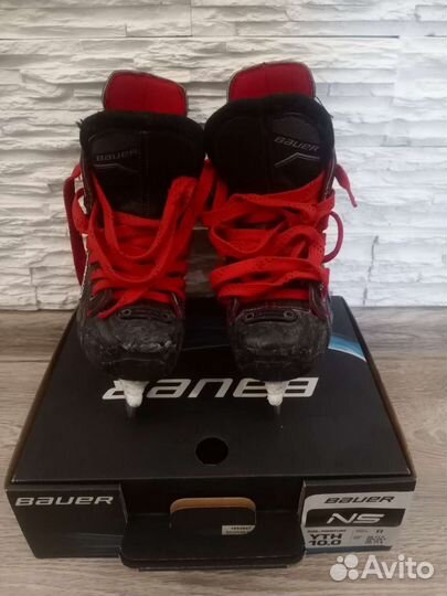 Хоккейные коньки bauer