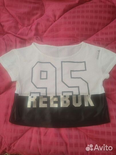 Женская спортивная одежда Nike Reebok