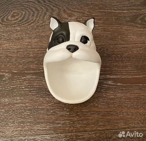 Кашпо бульдог «Берни»