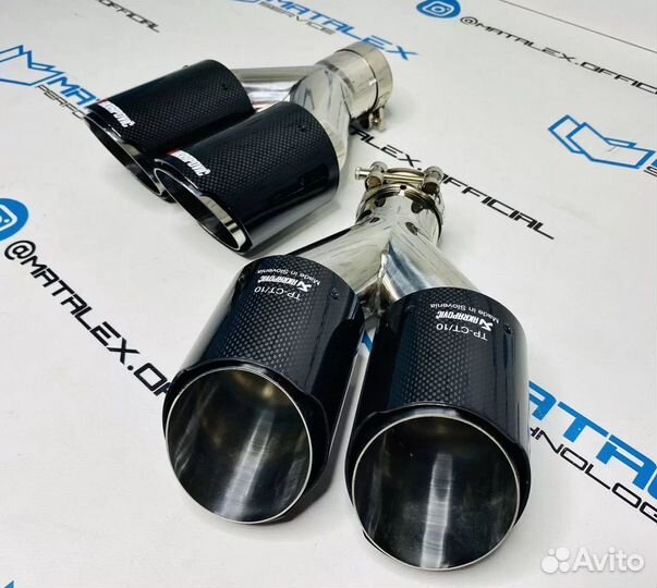 Насадки BMW Акрапович хром с карбоном комплект