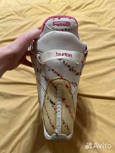 Сноубордические ботинки burton