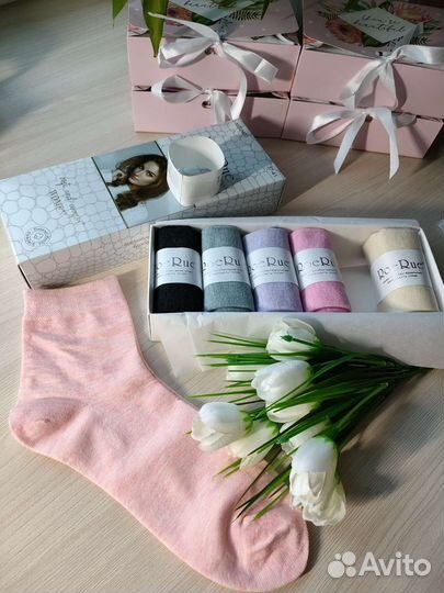 Женские носочки в подарочной упаковке