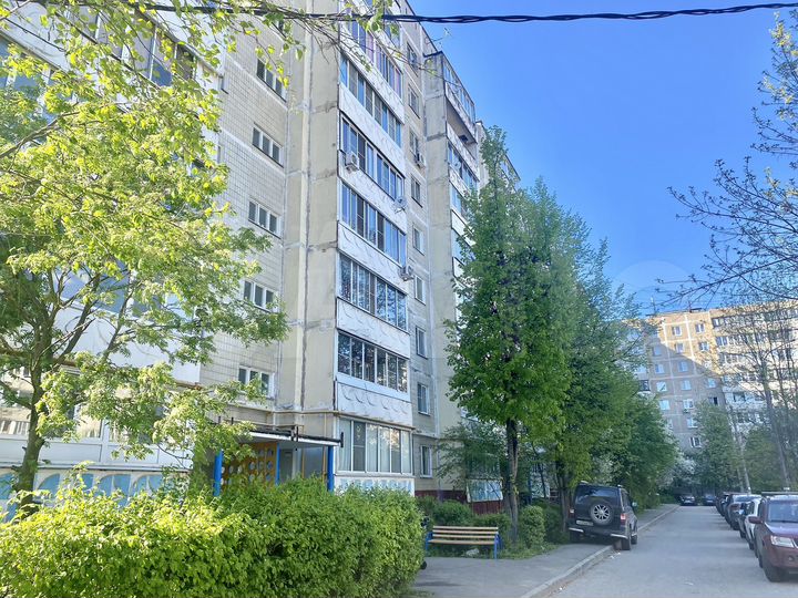 2-к. квартира, 51 м², 6/9 эт.