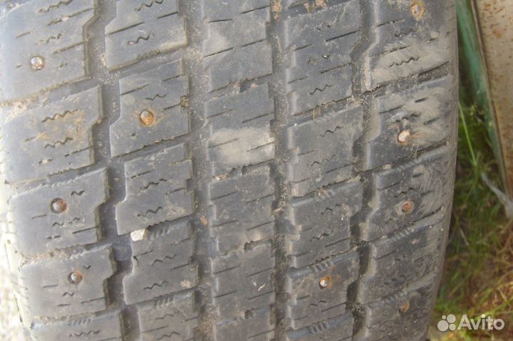 Cooper Custom Trailer 215/65 R16 20B
