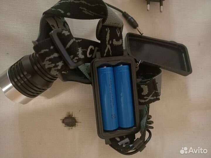 Налобный фонарь аккумуляторный