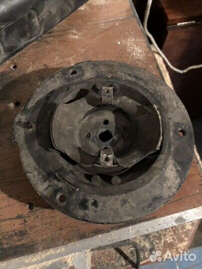 Запчасти на Пежо 607