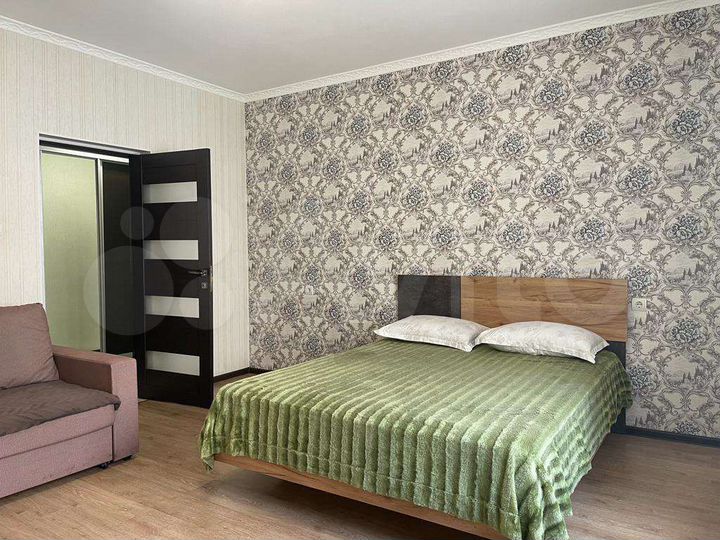 2-к. квартира, 60 м², 3/17 эт.