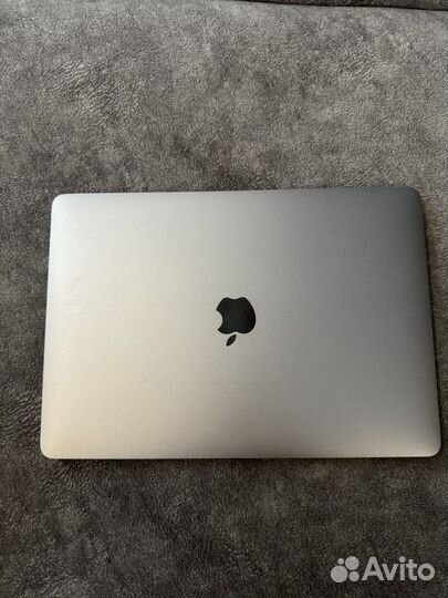 Macbook pro 13 touch bar