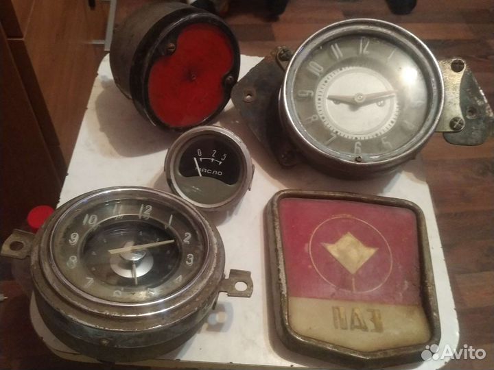 Автомобильные часы СССР