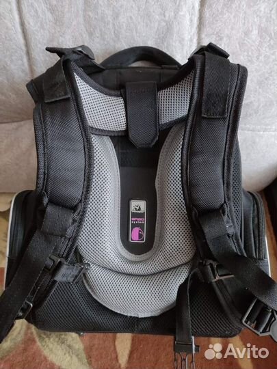 Рюкзак школьный Hummingbird