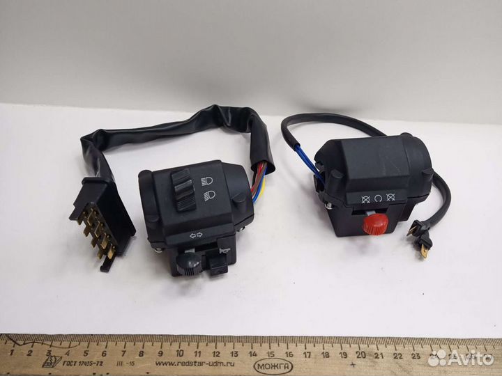 Переключатель Ява левый/правый (пара)