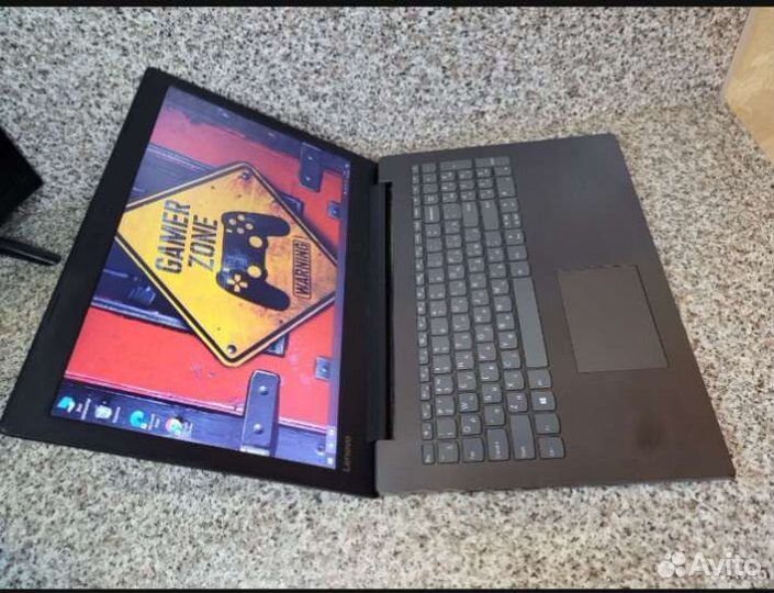 Свежий 2021г./Lenovo/FullHD/Core i5-7200/SSD/MX110