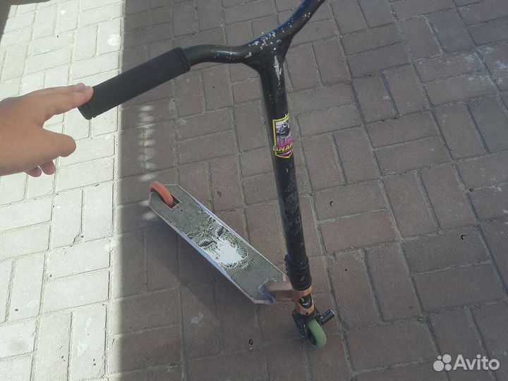 Трюковой самокат