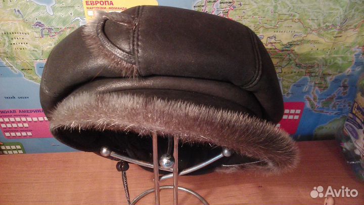 Кожаная шапка