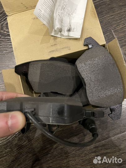 Тормозные колодки передние Passat CC