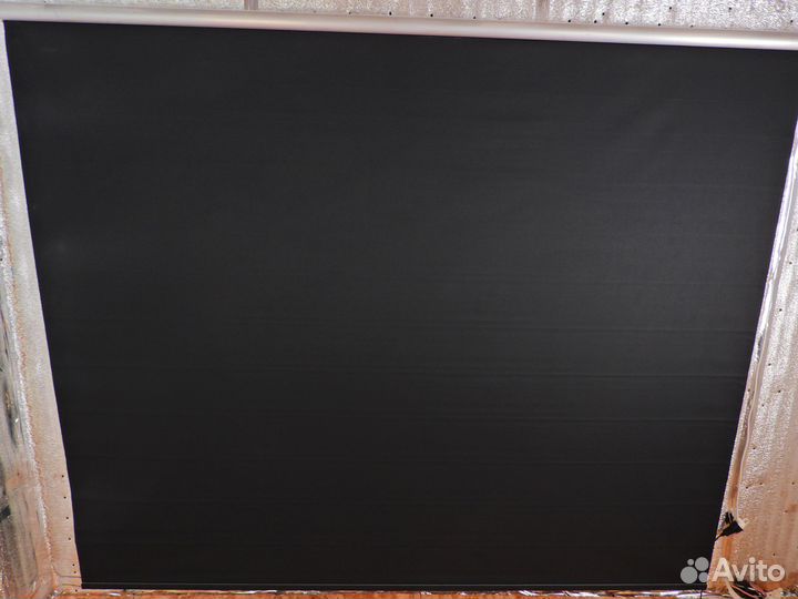 Рулонная электро штора пульт black-OUT 275x225