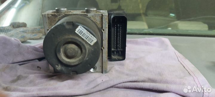 Продаю блок ABS