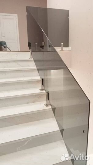 Перила для лестницы стеклянные ограждения