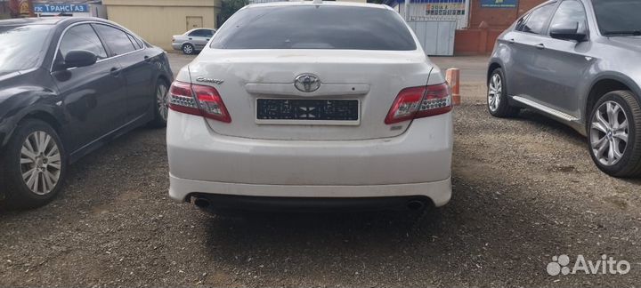 Toyota Camry 2.5 AT, 2011, 210 000 км